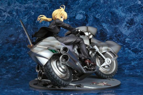 Fate/Zero Statue 1/8 Saber & Saber Motored Cuirassier (re-run) 16 cm