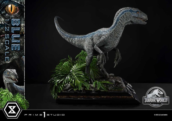 Jurassic World: Fallen Kingdom (Film) Legacy Museum Collection Statue 1/2 Blue 88 cm 8