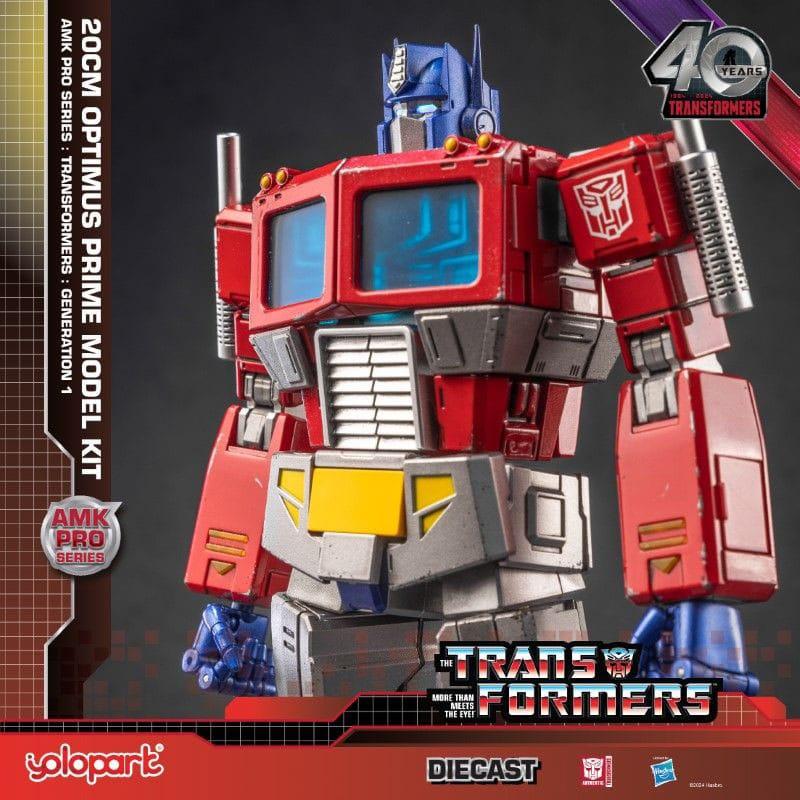 Transformers: Generation One AMK Pro Series Plastic Model Kit Optimus Prime 20 cm