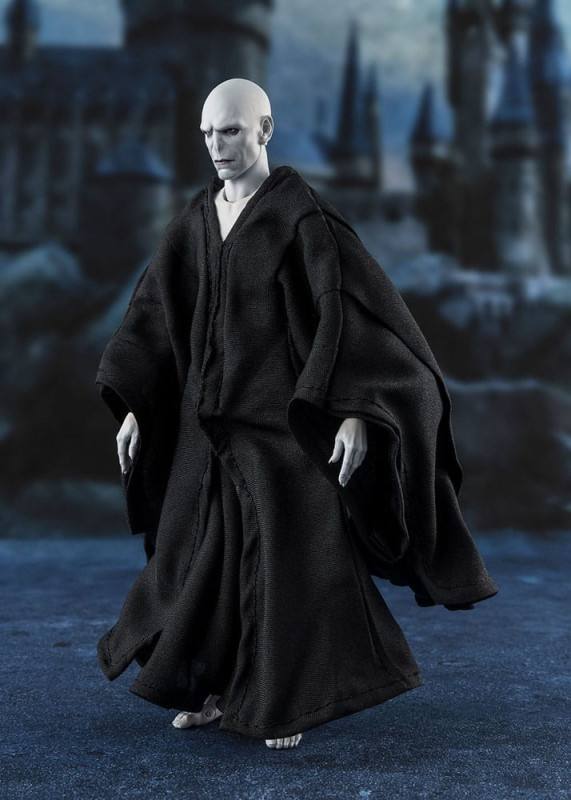 Harry Potter and the Philosopher's Stone S.H. Figuarts Action Figure Lord Voldemort 15 cm 1