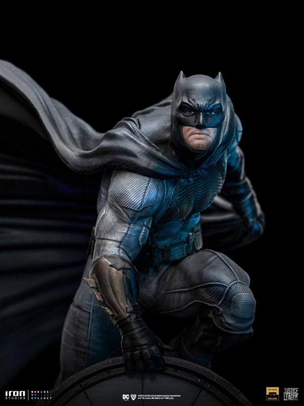 Zack Snyder's Justice League: Batman 1/10 Deluxe Art Scale Statue - Iron Studios