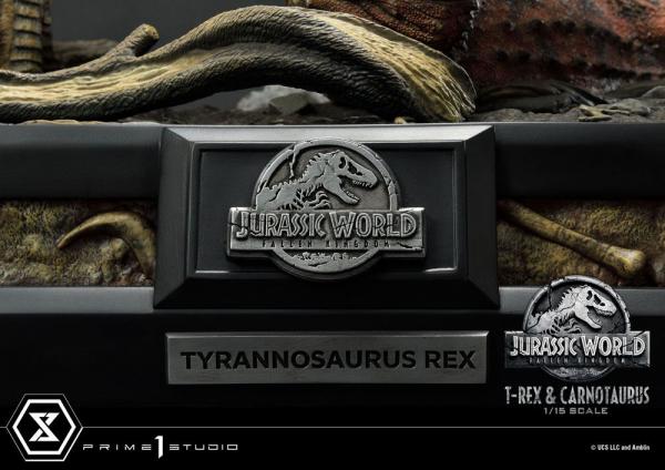Jurassic World Fallen Kingdom: T-Rex & Carnotaurus 1/15 Statue - Prime 1 Studios