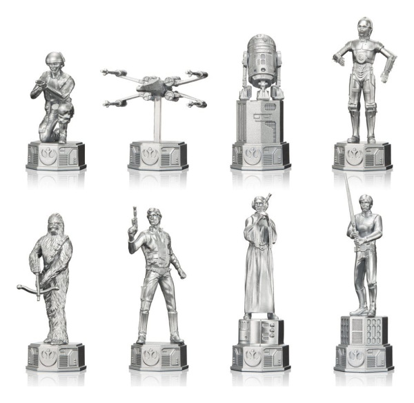 Star Wars Original Trilogy Chess Set 47 cm 5