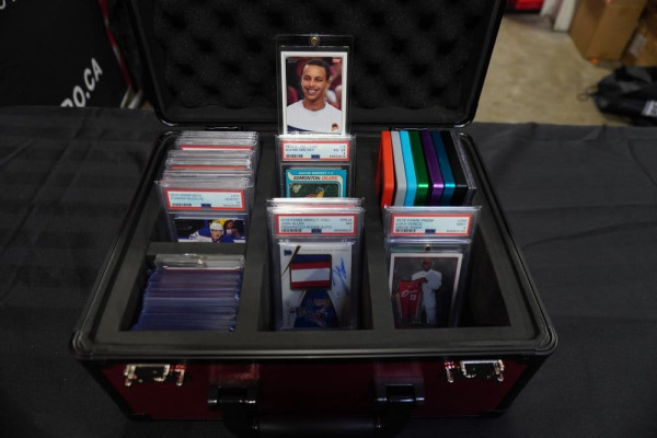 Evoretro Trading Card Storage Box for 90 Cards X Red 8