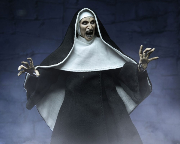 The Conjuring Universe Ultimate Action Figure The Nun (Valak) 18 cm 4