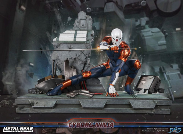 Metal Gear Solid Statue Cyborg Ninja (Gray Fox) 41 cm 3