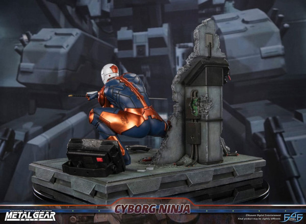 Metal Gear Solid Statue Cyborg Ninja (Gray Fox) 41 cm 8