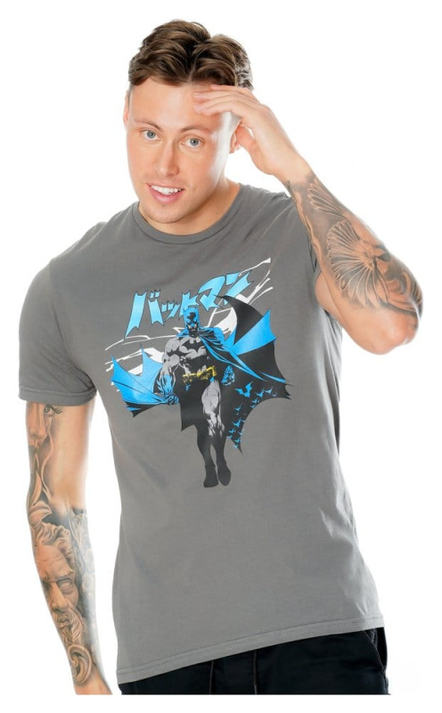 DC Comics T-Shirt Batman Manga Cape Size S 3