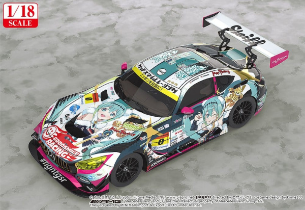 Hatsune Miku GT Project Vehicle 1/18 Good Smile Hatsune Miku AMG 2018 Final Race Ver. 26 cm 1