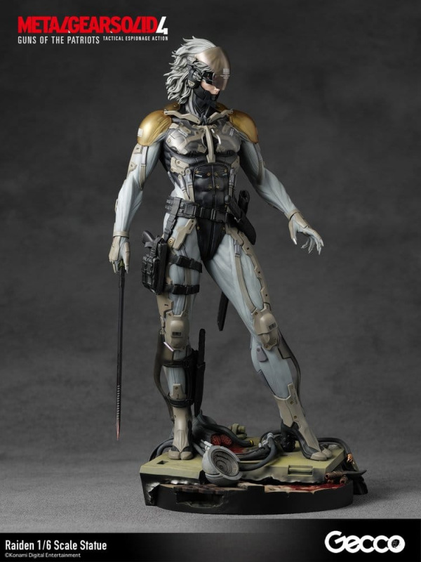 Metal Gear Solid 4 Guns of the Patriots Statue 1/6 Raiden 32 cm 3