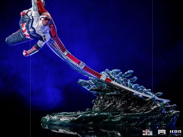 Captain America Sam Wilson Deluxe 1/10 BDS Art Scale Statue - Iron Studios