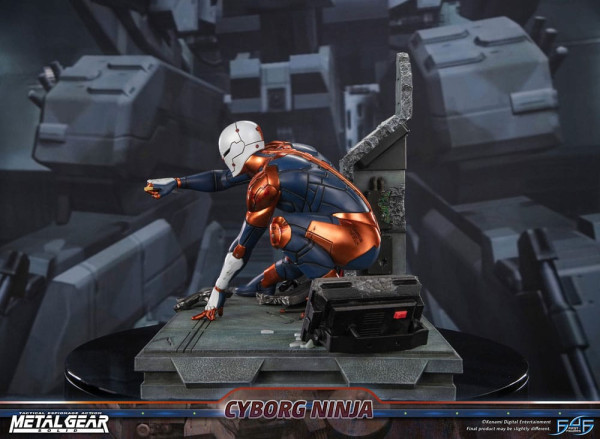 Metal Gear Solid Statue Cyborg Ninja (Gray Fox) 41 cm 9