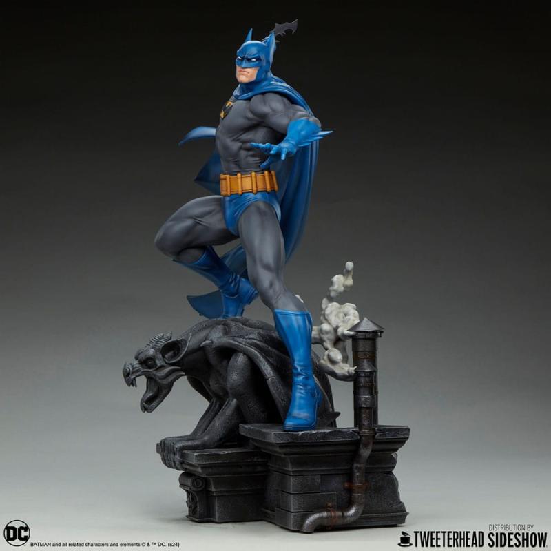 DC Comics Maquette 1/4 Batman (Retro Edition) 66 cm