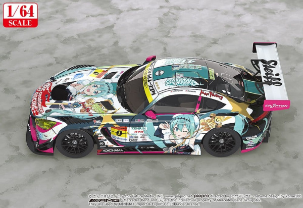 Hatsune Miku GT Project Vehicle 1/64 Good Smile Hatsune Miku AMG 2018 SUPER GT Ver. 7 cm 3