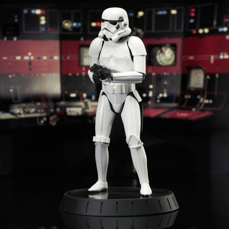 Star Wars Episode IV Milestones Statue 1/6 Han Solo (Stormtrooper Disguise) 40th Anniversary Exclusi 2