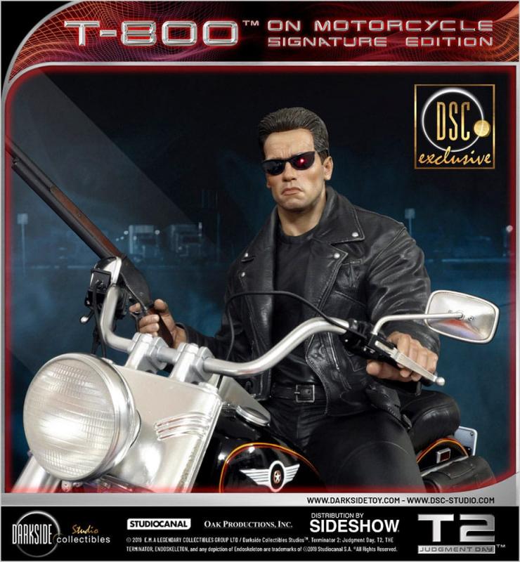 Terminator 2 Judgment Day: T-800 on Motorcycle 1/4 Statue - Darkside Collectibles Studio