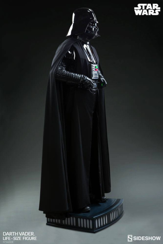 Star Wars Life-Size Statue Darth Vader 233 cm 2