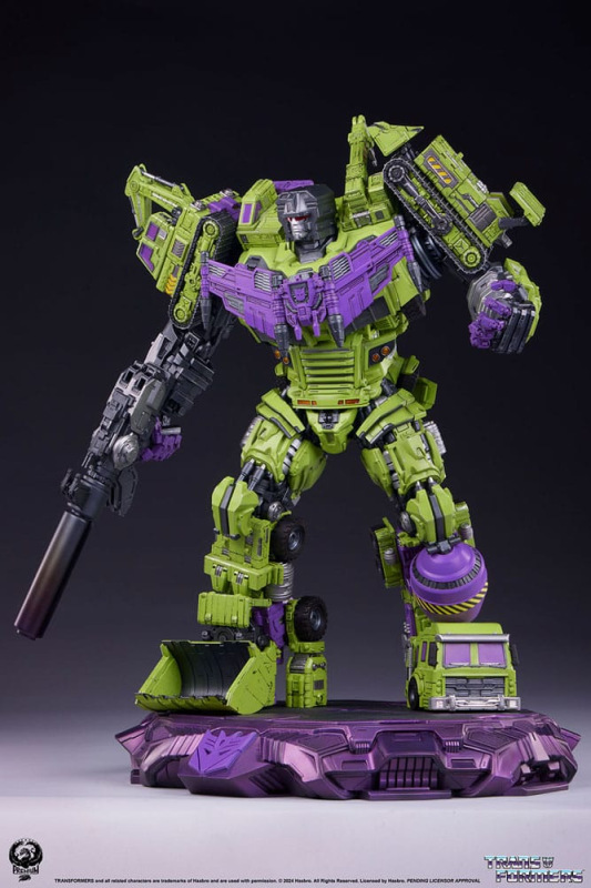 Transformers Museum Scale Statue Devastator 114 cm 10