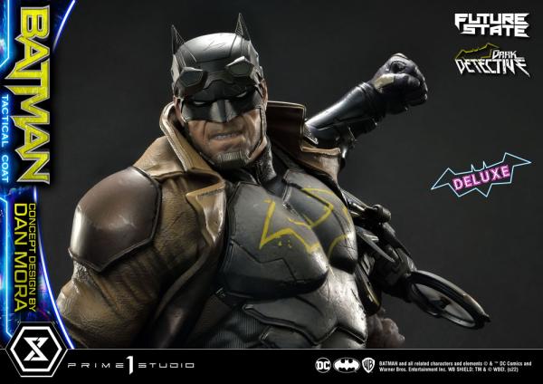 DC Comics: Batman Dark Detective Tactical Coat Design by Dan Mora 1/4 Deluxe Statue - P1