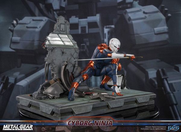Metal Gear Solid Statue Cyborg Ninja (Gray Fox) 41 cm 4