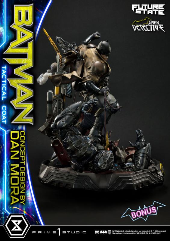 DC Comics: Batman Dark Detective Tactical Coat Design by Dan Mora 1/4 Deluxe Statue - P1