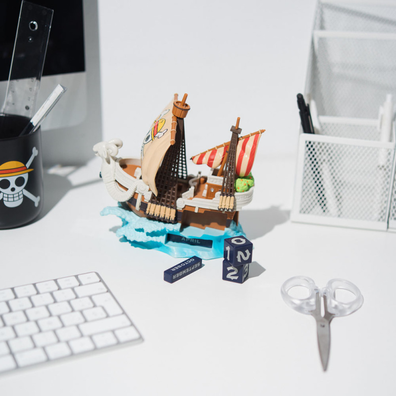 One Piece 3D perpetual Calendar Going Merry 5