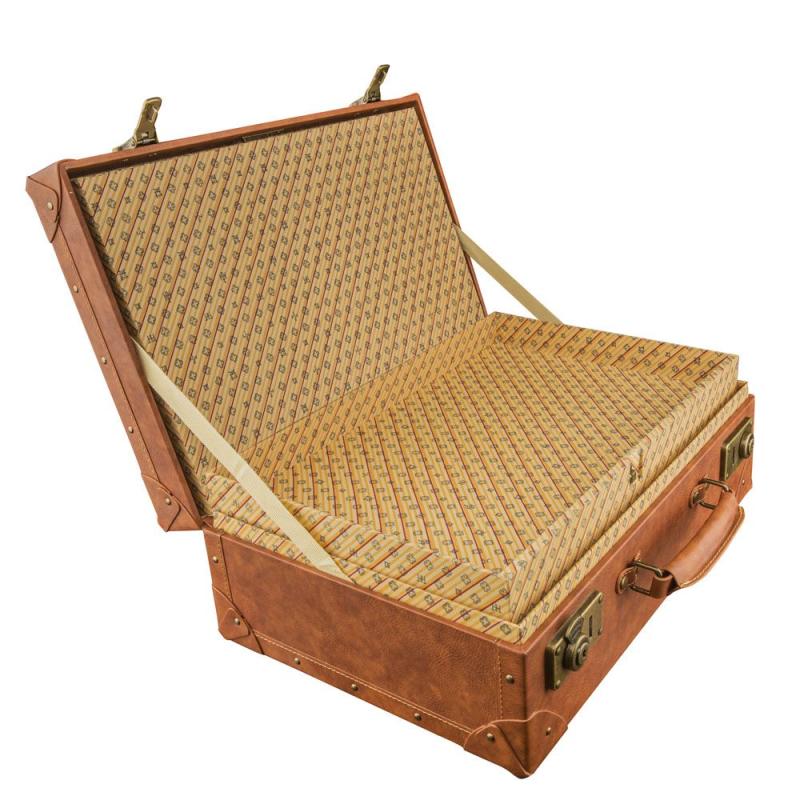 Fantastic Beasts: Newt Scamander Suitcase Limited Edition 1/1 Replica - Cinereplicas