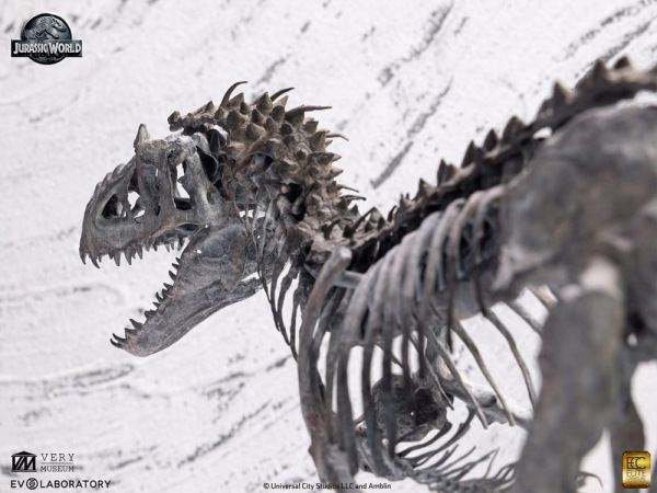 Jurassic World Statue 1/24 Indominus Rex Skeleton Bronze 24 cm 2
