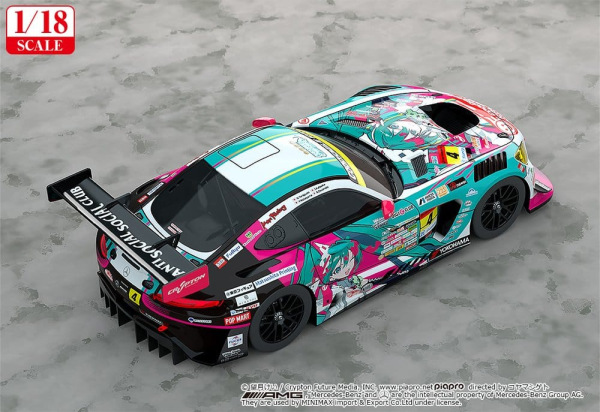 Hatsune Miku GT Project Vehicle 1/18 Good Smile Hatsune Miku AMG 2025 Season Opening Ver. 26 cm 2