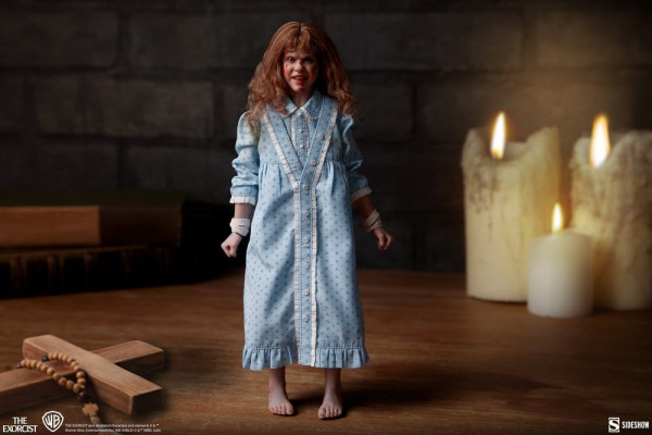 The Exorcist Action Figure 1/6 Regan MacNeil 23 cm 1