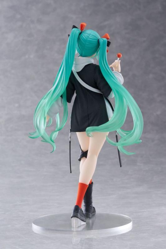 Hatsune Miku Wonderland PVC Statue Fashion Punk Ver. 18 cm