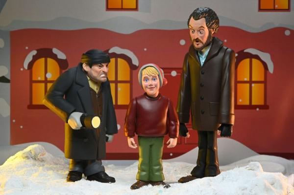 Home Alone Toony Classics Action Figures 15 cm Assortment (12)