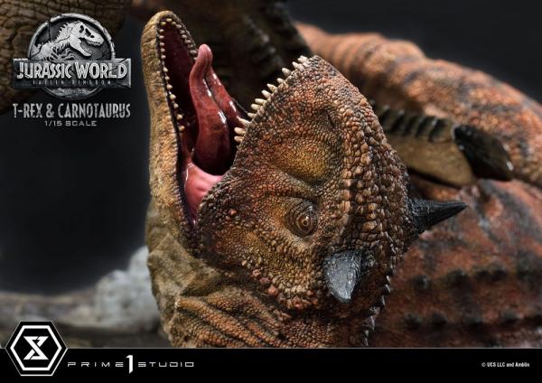 Jurassic World Fallen Kingdom: T-Rex & Carnotaurus 1/15 Statue - Prime 1 Studios