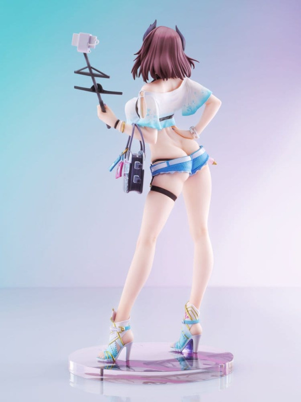 Azur Lane PVC Figure 1/7 Kirishima Bravely Summer TF edition 28 cm 3