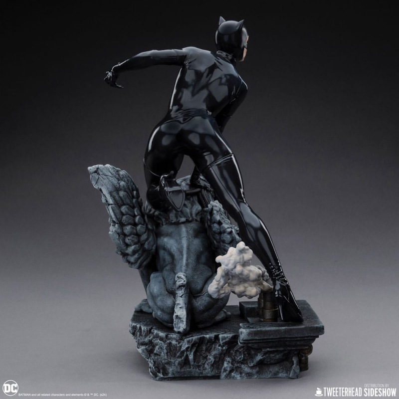 DC Comics Maquette 1/6 Catwoman 35 cm 14