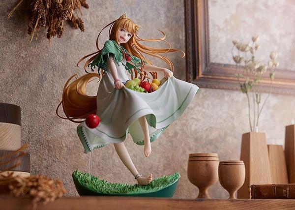 Spice and Wolf PVC Statue 1/7 Holo (Wolf and the Scent of Fruit) 26 cm