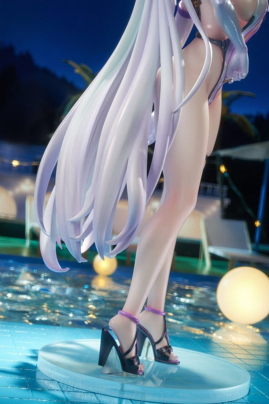 Azur Lane PVC Figure 1/6 Kearsarge Nightpool 28 cm 8