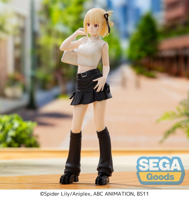 Lycoris Recoil High Premium Figure PVC Figure Chisato Nishikigi Street Snap 20 cm 2