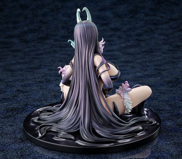 The Elder Sister-Like One PVC Figure 1/6 Chiyo 18 cm 6
