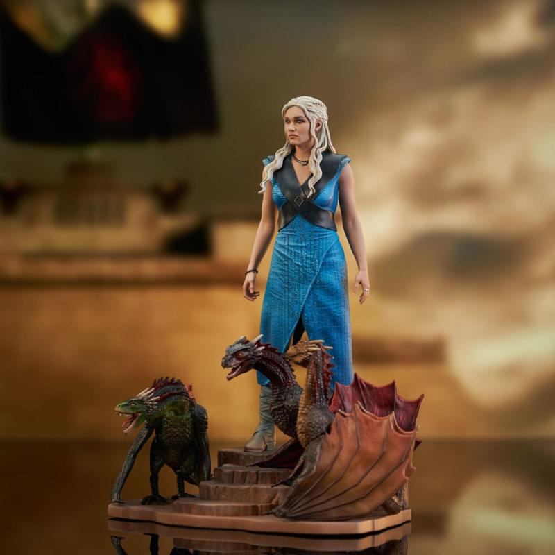 Game of Thrones Deluxe Gallery PVC Statue Daenerys Targaryen 24 cm