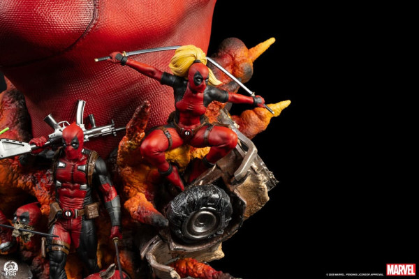 Marvel Fine Art Bust Deadpool 42 cm 10