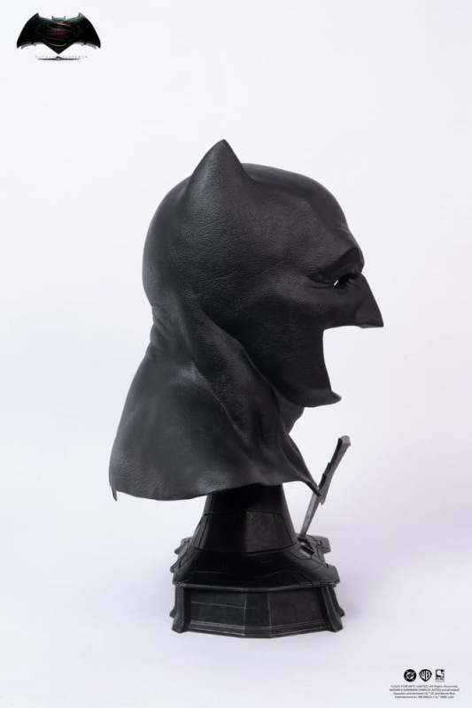 Justice League: Batman v Superman: Dawn of Justice Replica 1/1 Batman Cowl 51 cm 6