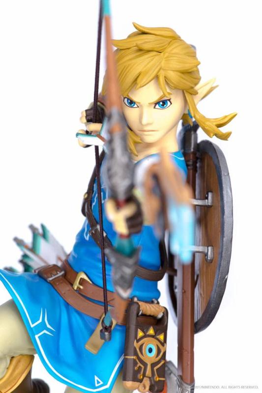 The Legend of Zelda Breath of the Wild PVC Statue Link 25 cm 4