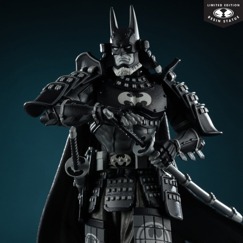 DC Direct Batman Black & White Statue 1/10 Batman Ninja 20 cm 7