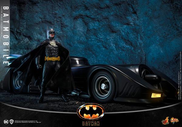 Batman (1989): Batmobile 1/6 Movie Masterpiece Action Figure - Hot Toys
