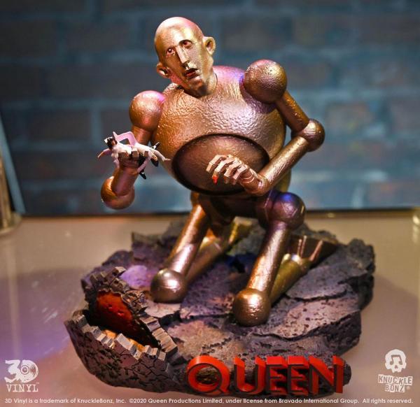 Queen: Queen Robot (News of the World) 20 x 21 x 24 cm 3D Vinyl Statue - Knucklebonz