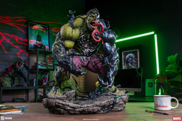 Marvel Premium Format Statue Venomized Hulk 63 cm 1