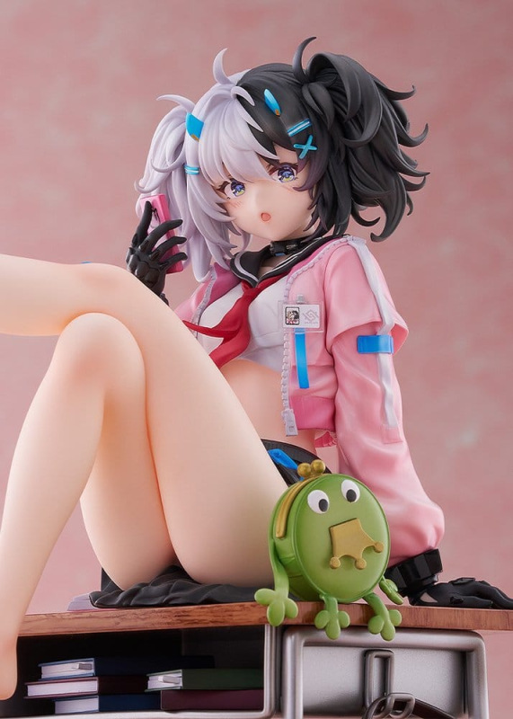 Snowbreak: Containment Zone PVC Figure 1/7 Eatchel - The Cub [Overdue Radiance] 23 cm 12