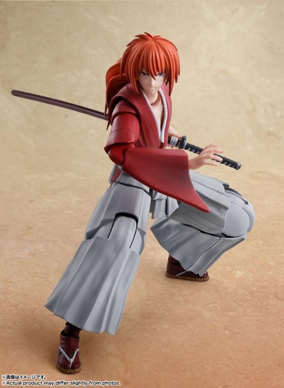 Rurouni Kenshin: Meiji Swordsman Romantic Story S.H. Figuarts Action Figure Kenshin Himura 13 cm