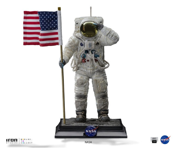 NASA Legacy Replica Statue 1/4 Apollo 11 Astronaut 58 cm